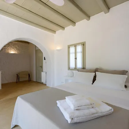 Vinea Paros Villa