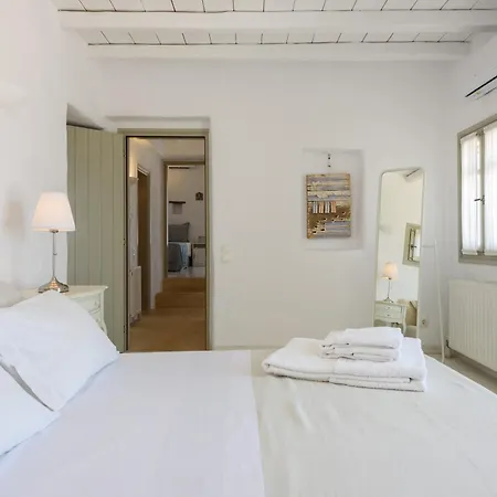 Vinea Paros Piso Livadi